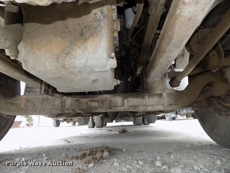 image for item DG2606 1997 Kenworth T800  dump truck