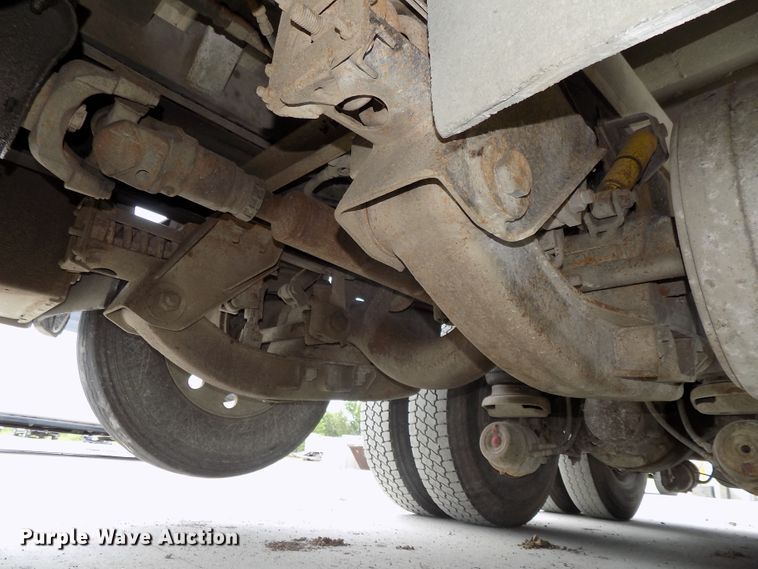 image for item DG2606 1997 Kenworth T800  dump truck