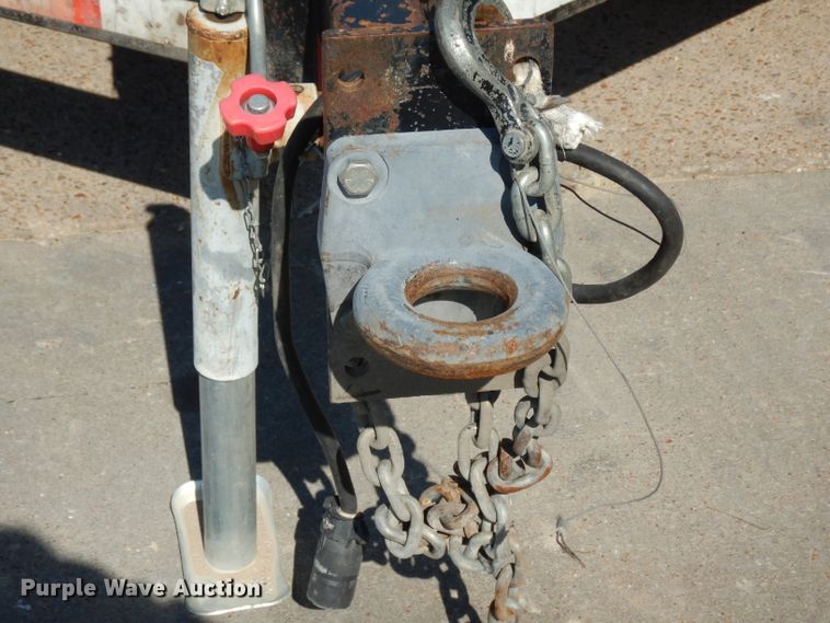 image for item DG6794 2006 Ditch Witch RT40  trencher