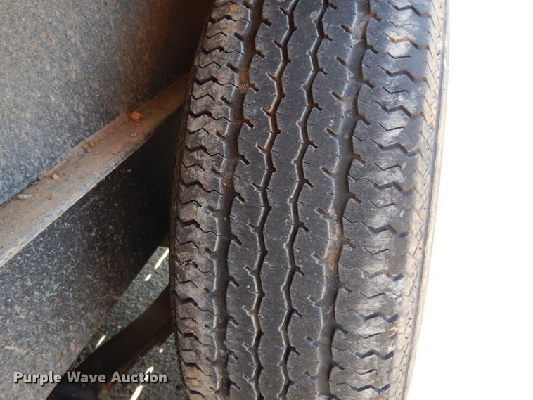 image for item DG6794 2006 Ditch Witch RT40  trencher