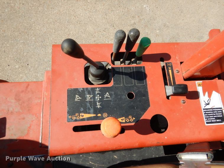image for item DG6794 2006 Ditch Witch RT40  trencher