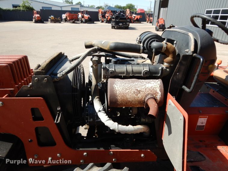 image for item DG6794 2006 Ditch Witch RT40  trencher