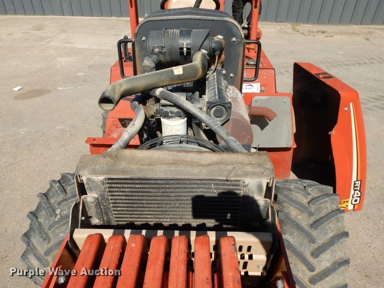 image for item DG6794 2006 Ditch Witch RT40  trencher