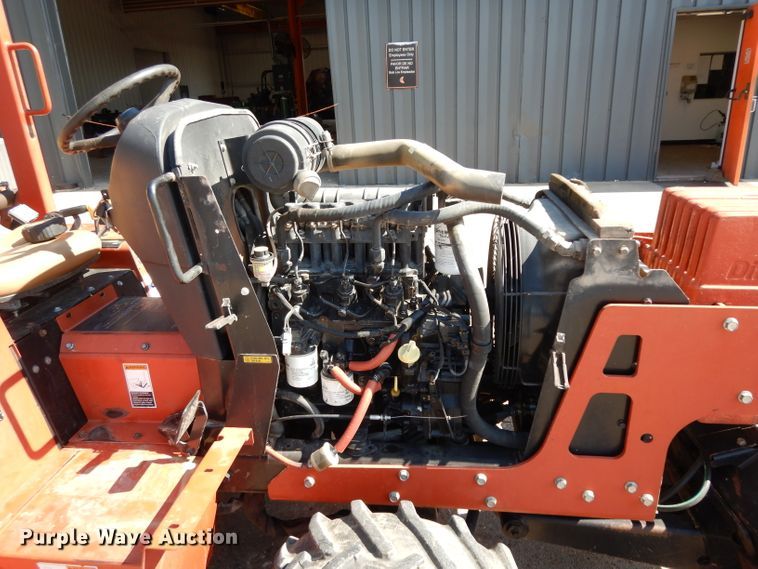 image for item DG6794 2006 Ditch Witch RT40  trencher