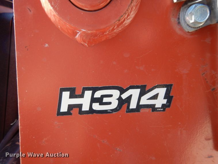 image for item DG6794 2006 Ditch Witch RT40  trencher