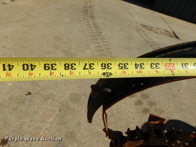 image for item DG6794 2006 Ditch Witch RT40  trencher