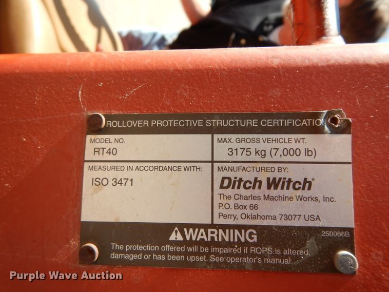 image for item DG6794 2006 Ditch Witch RT40  trencher