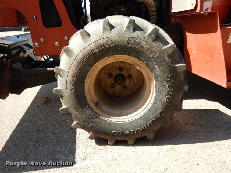 image for item DG6794 2006 Ditch Witch RT40  trencher