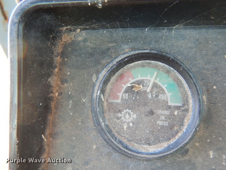 image for item DG6795 2004 John Deere 750C LGP  dozer