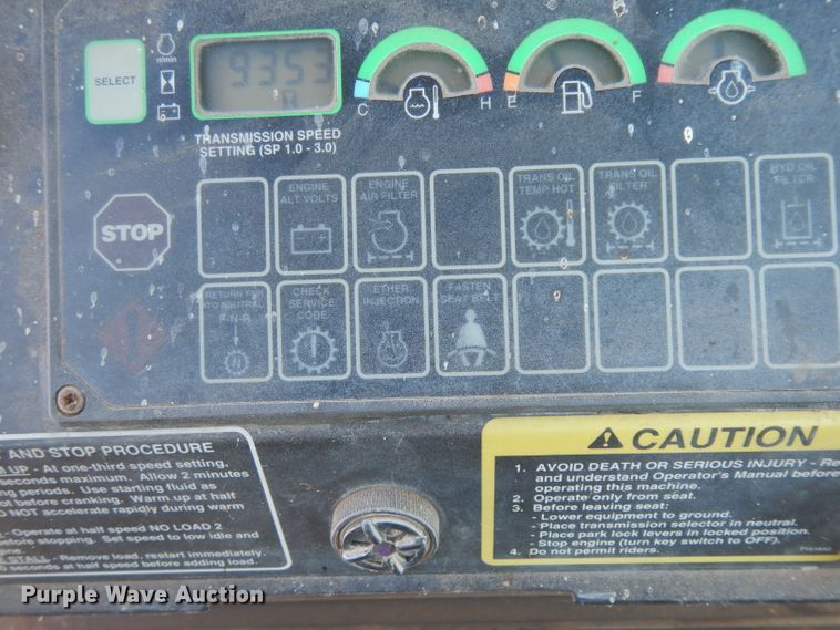 image for item DG6795 2004 John Deere 750C LGP  dozer