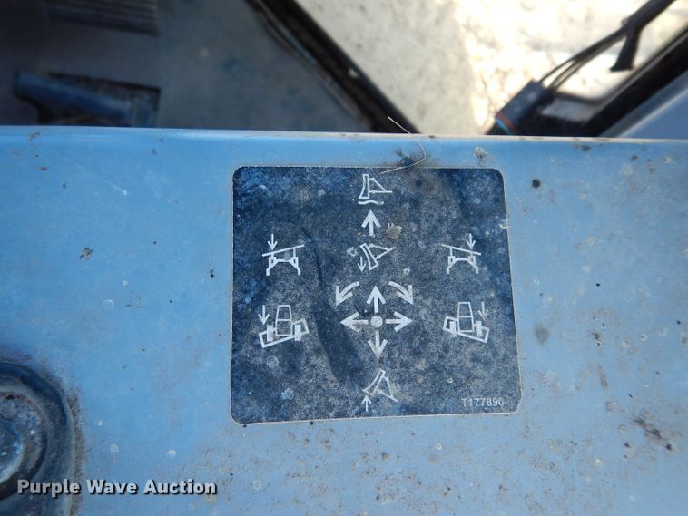 image for item DG6795 2004 John Deere 750C LGP  dozer