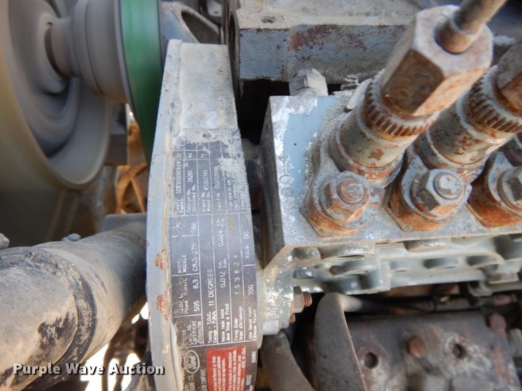 image for item DG7821 1996 Ford L8000 water truck