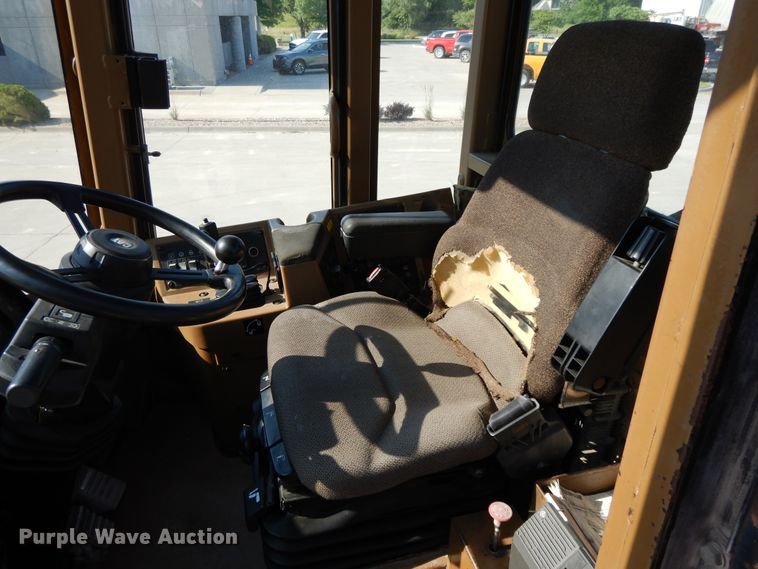 image for item DG7824 1995 Caterpillar 960F  wheel loader