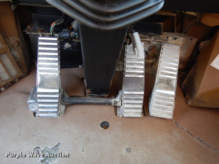 image for item DG7824 1995 Caterpillar 960F  wheel loader