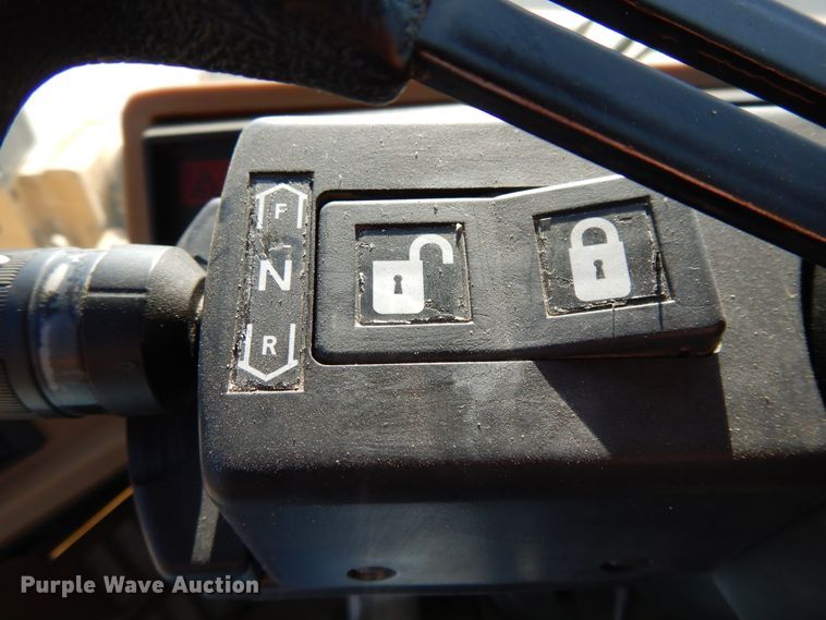 image for item DG7824 1995 Caterpillar 960F  wheel loader