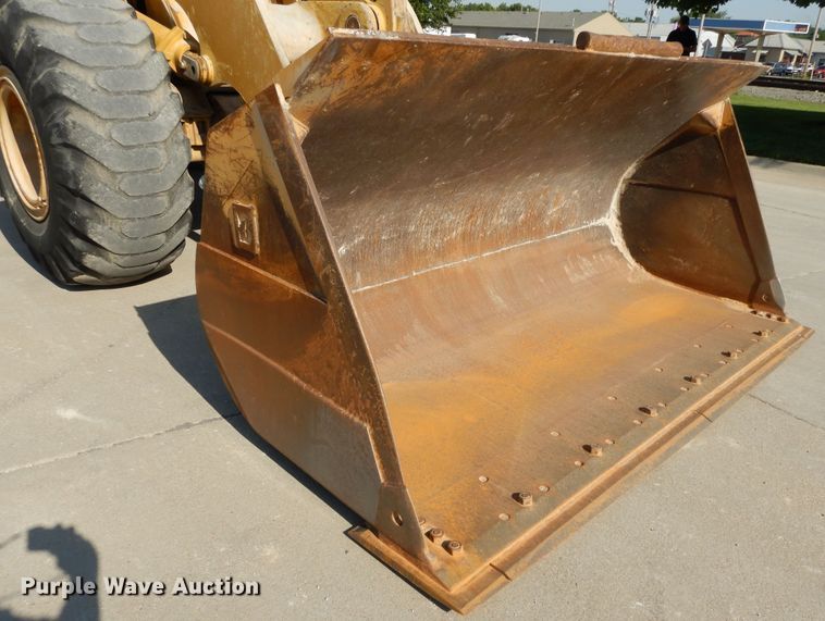image for item DG7824 1995 Caterpillar 960F  wheel loader