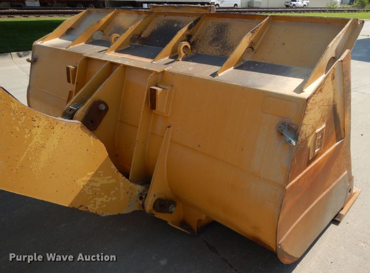 image for item DG7824 1995 Caterpillar 960F  wheel loader