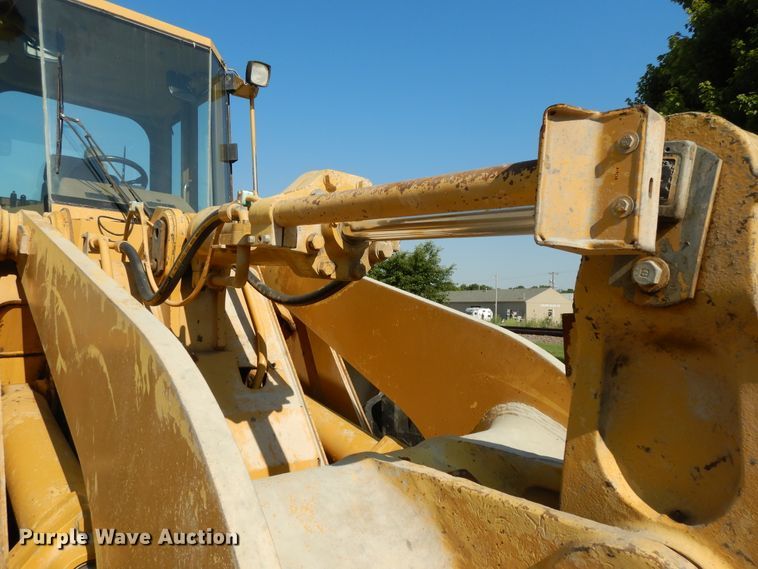 image for item DG7824 1995 Caterpillar 960F  wheel loader