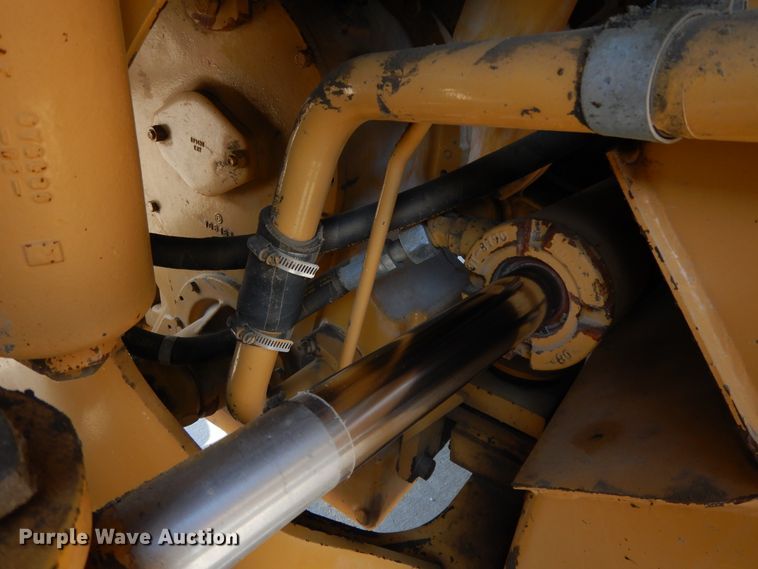 image for item DG7824 1995 Caterpillar 960F  wheel loader