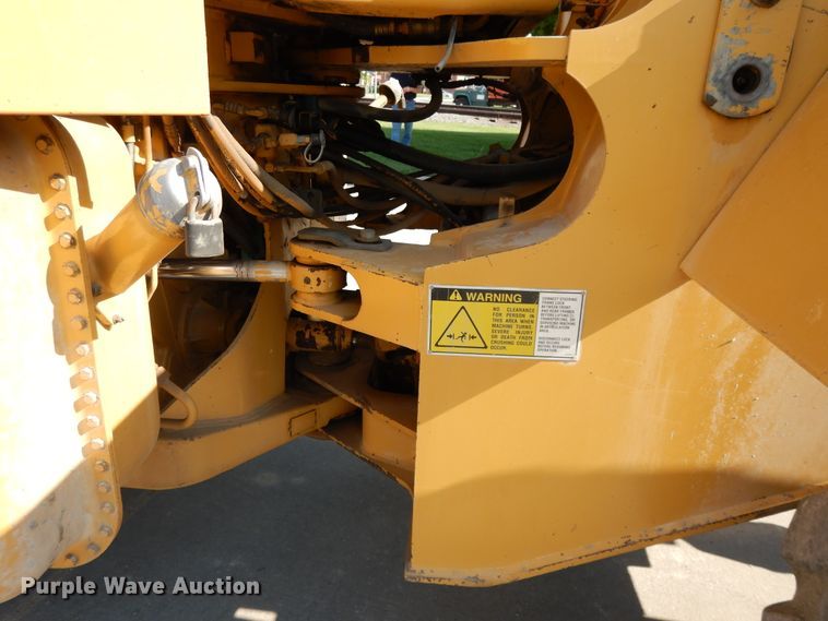 image for item DG7824 1995 Caterpillar 960F  wheel loader