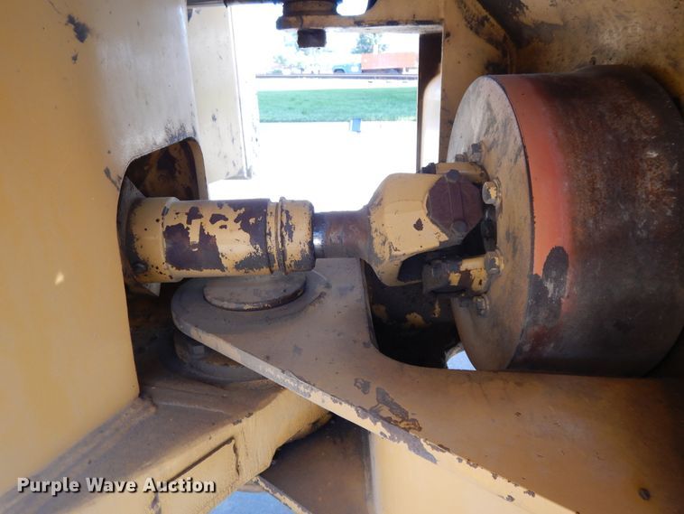 image for item DG7824 1995 Caterpillar 960F  wheel loader