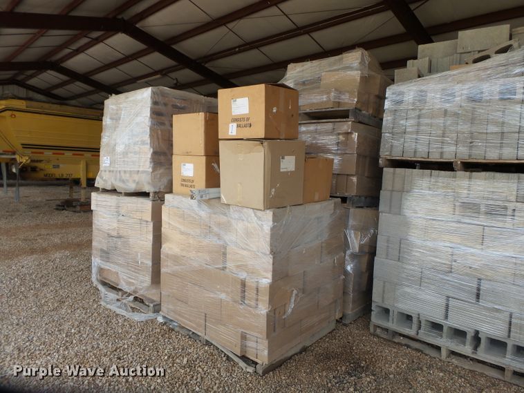 image for item DH3777 Building