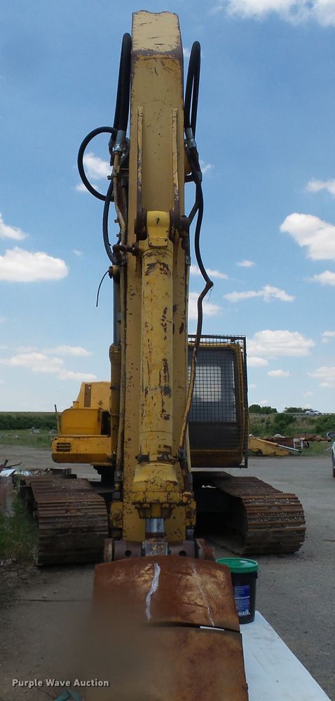 image for item DH3788 1990 John Deere 790D LC excavator