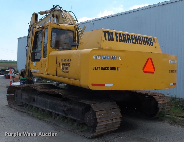 image for item DH3788 1990 John Deere 790D LC excavator