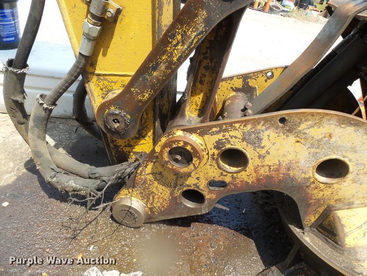 image for item DH3788 1990 John Deere 790D LC excavator