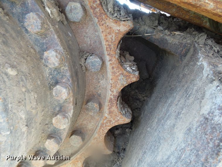 image for item DH3788 1990 John Deere 790D LC excavator