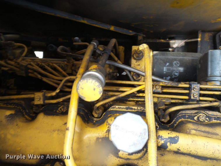 image for item DH3788 1990 John Deere 790D LC excavator