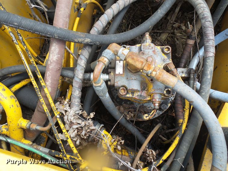 image for item DH3788 1990 John Deere 790D LC excavator