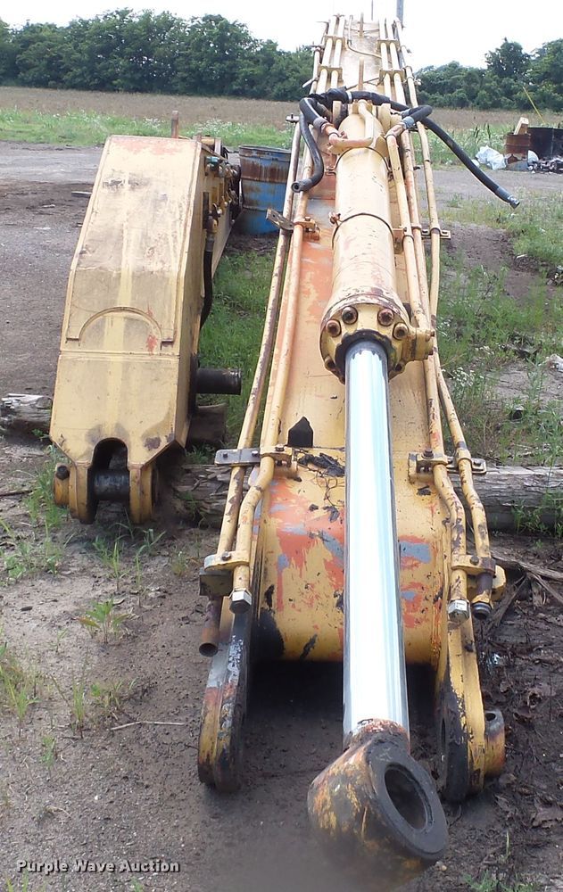 image for item DH3789 John Deere 350D LC long reach boom