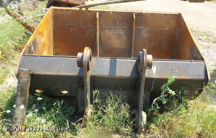 image for item DH3789 John Deere 350D LC long reach boom