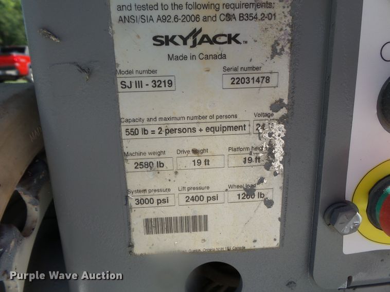 image for item DH3790 Skyjack SJIII 3219  scissor lift