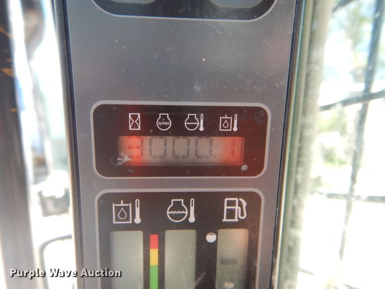 image for item DH4459 2014 Case SV250  skid steer loader