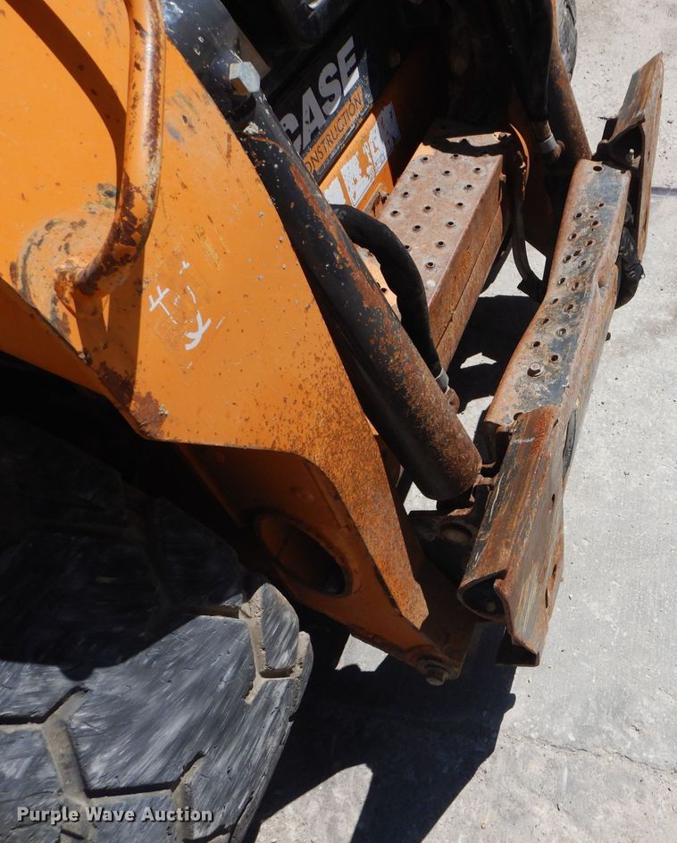 image for item DH4459 2014 Case SV250  skid steer loader