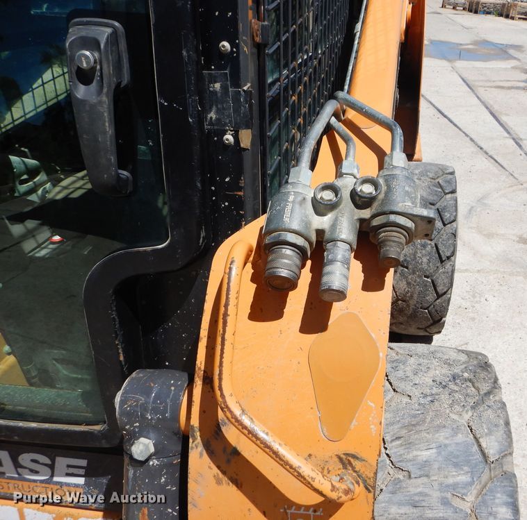 image for item DH4459 2014 Case SV250  skid steer loader