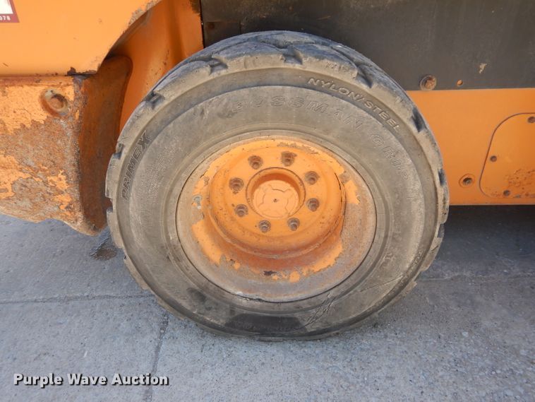 image for item DH4459 2014 Case SV250  skid steer loader