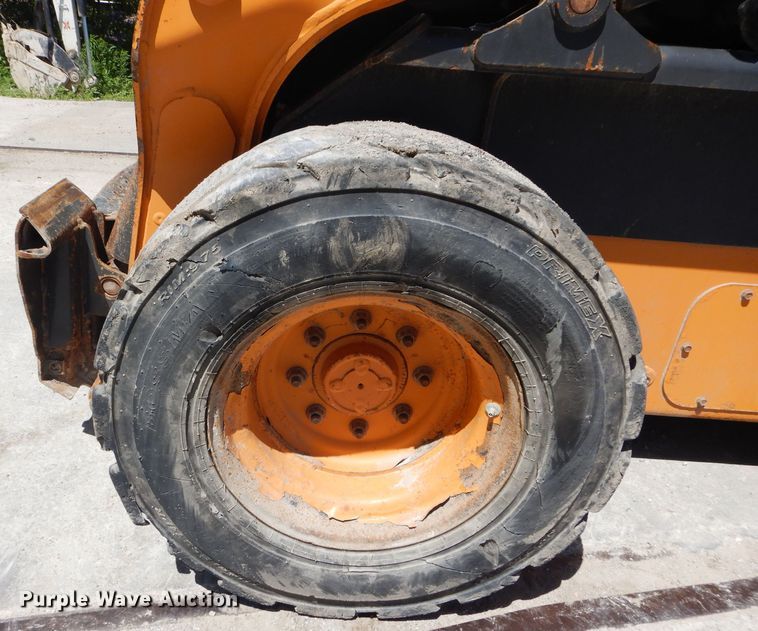 image for item DH4459 2014 Case SV250  skid steer loader