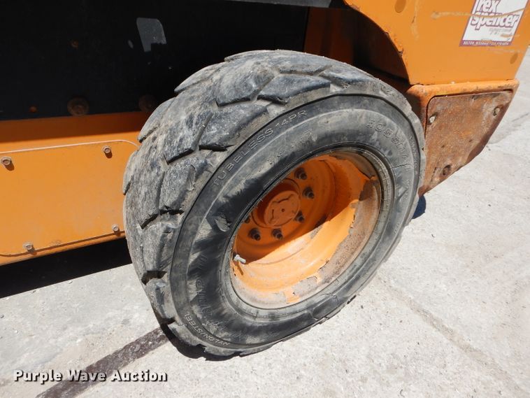 image for item DH4459 2014 Case SV250  skid steer loader