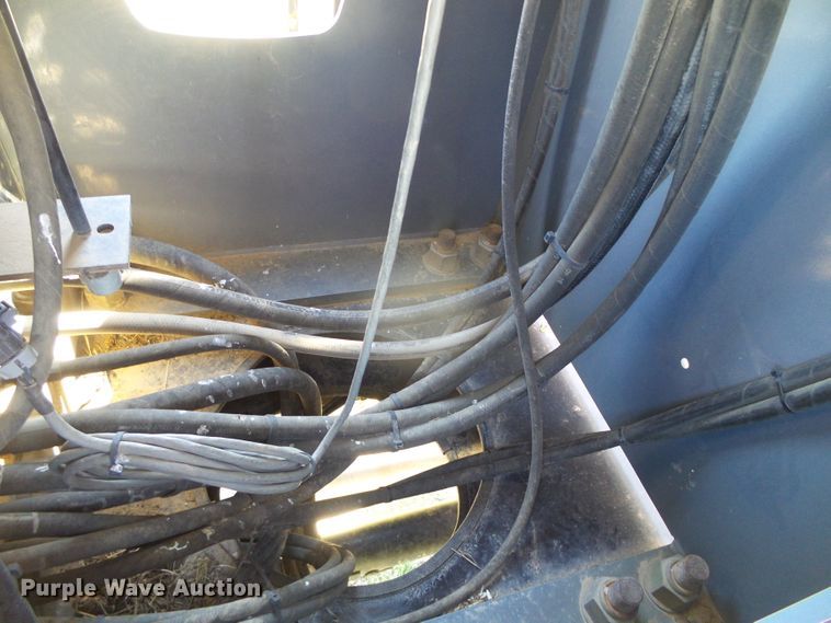 image for item DH4903 2006 International 4200 crane truck