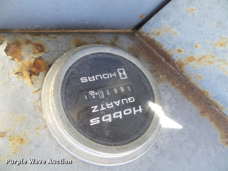 image for item DH4903 2006 International 4200 crane truck