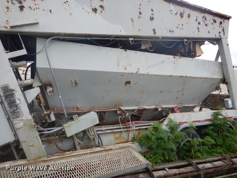 image for item DH5100 Uni-Rover 1048 concrete batch plant