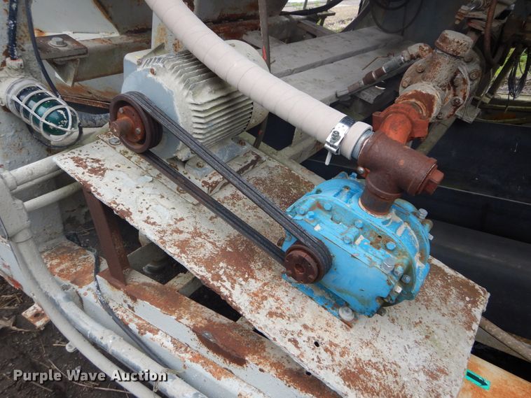 image for item DH5100 Uni-Rover 1048 concrete batch plant