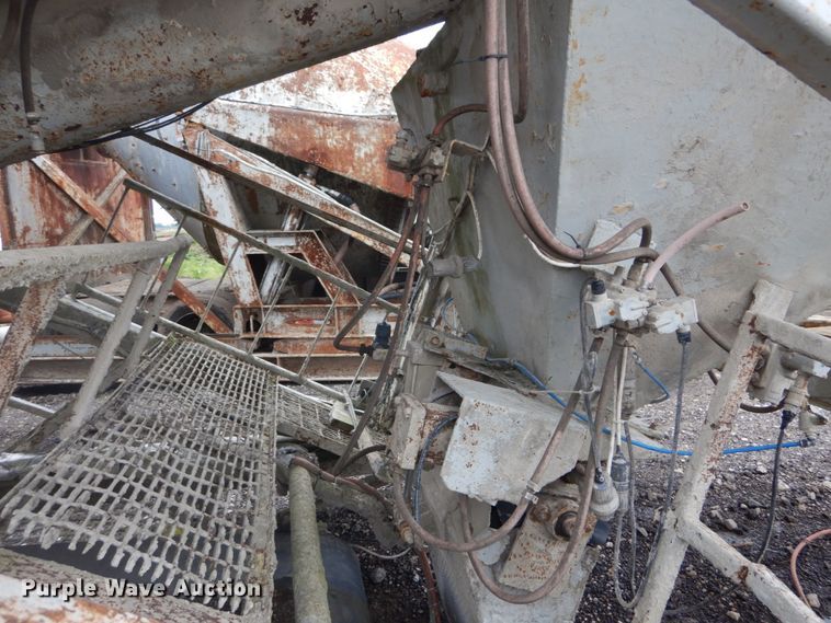 image for item DH5100 Uni-Rover 1048 concrete batch plant