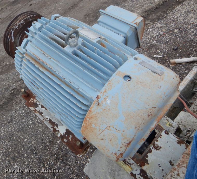 image for item DH5100 Uni-Rover 1048 concrete batch plant