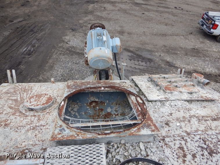 image for item DH5100 Uni-Rover 1048 concrete batch plant