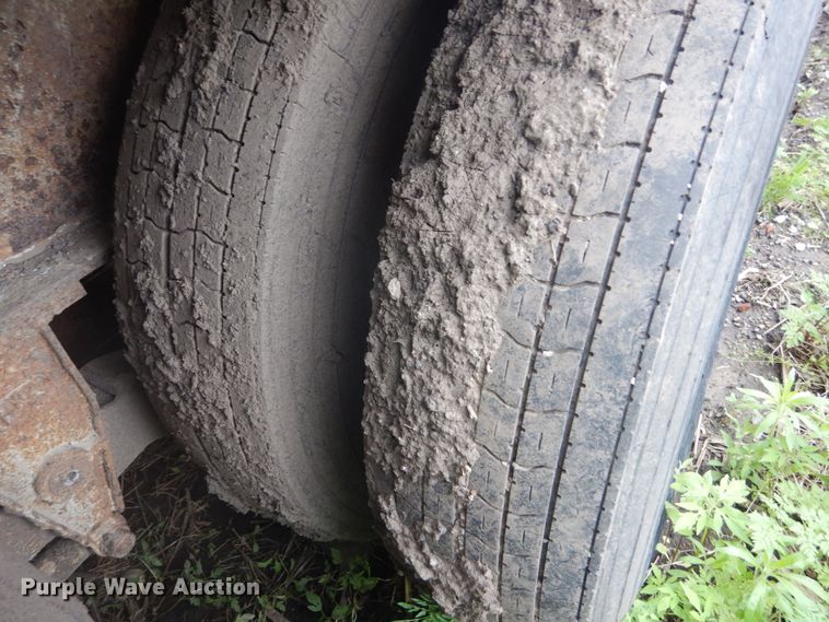 image for item DH5100 Uni-Rover 1048 concrete batch plant