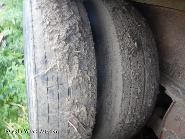 image for item DH5100 Uni-Rover 1048 concrete batch plant